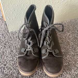 Merona Women's Lace Up Boots - olive green